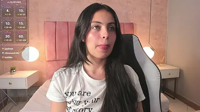 magic fernanda online show from February 2025 01:00:01 AM