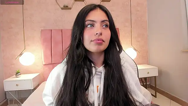 magic fernanda online show from March 2025 11:32:02 PM