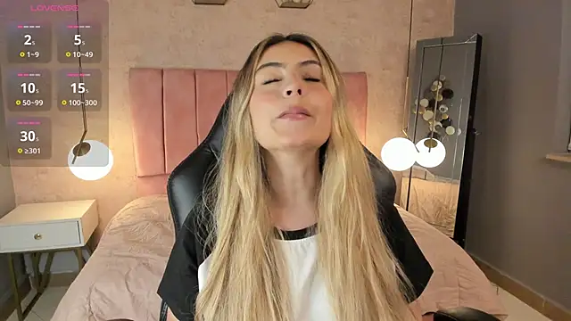 magic fernanda online show from September 2025 09:25:02 PM