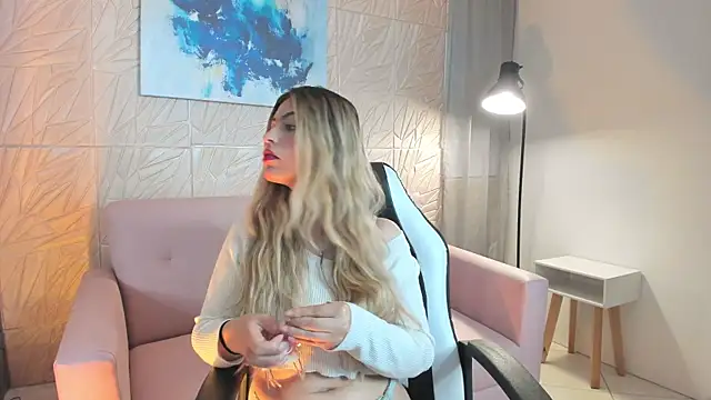 magic fernanda online show from November 2025 09:32:01 PM