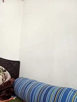 Snapshot of Anusri- chatting on February 2026 04:10:02 AM Anusri- online show from February 2026 04:10:02 AM