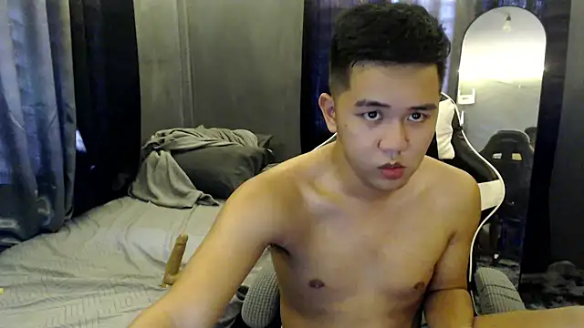 xgregor07 online show from November 2025 06:11:02 AM