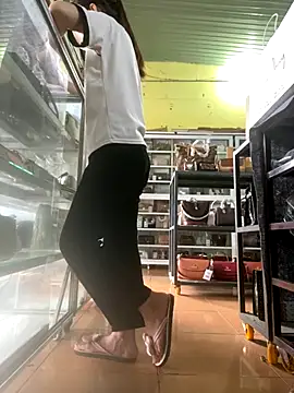 Rosa 998 online show from November 2025 01:44:02 AM