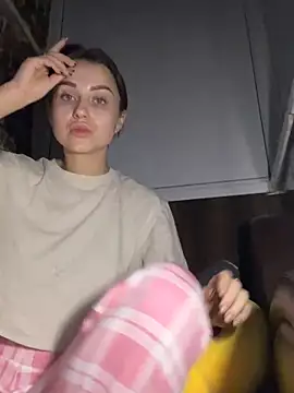 ellie ssexy online show from December 2024 04:47:01 AM