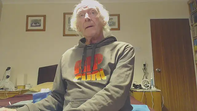 WaverlyKernow online show from January 2025 11:16:01 AM