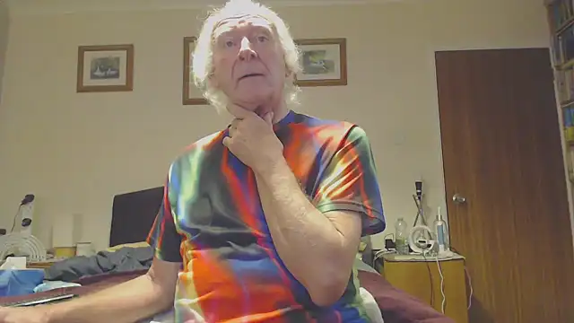 WaverlyKernow online show from January 2025 08:51:02 AM