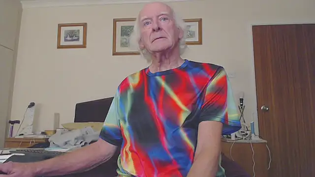 WaverlyKernow online show from February 2025 03:36:02 PM