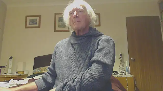 WaverlyKernow online show from February 2025 07:36:02 AM