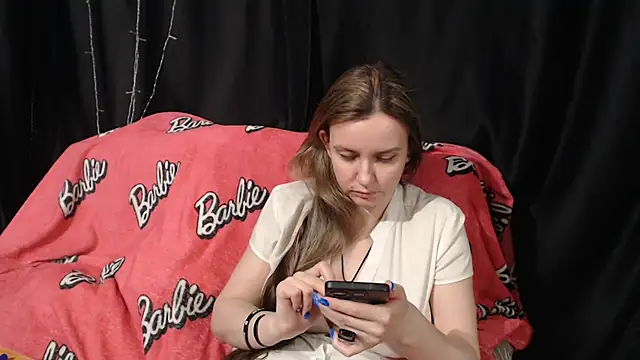 Snapshot of Milana69 chatting on April 2026 02:12:02 PM Milana69 online show from April 2026 02:12:02 PM