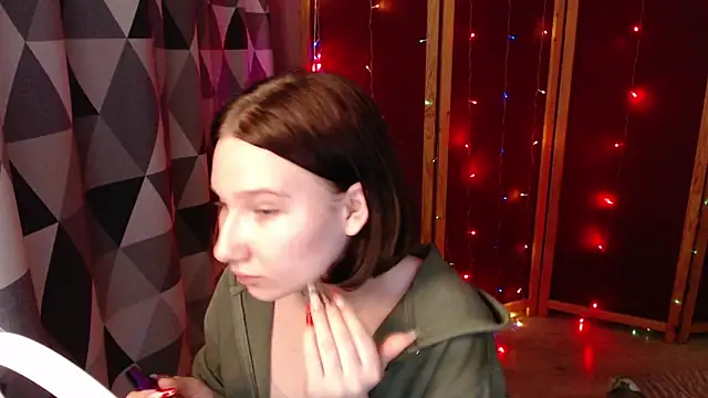 Emma and Tyller online show from December 2024 01:39:01 PM