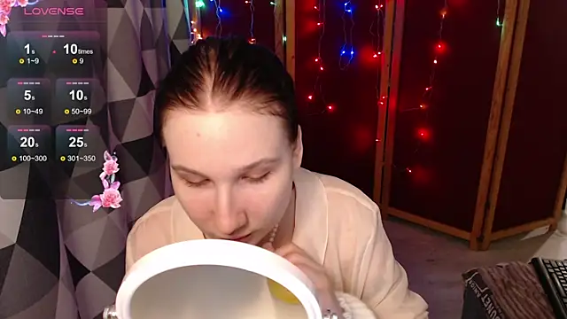 Emma and Tyller online show from December 2024 12:00:02 PM