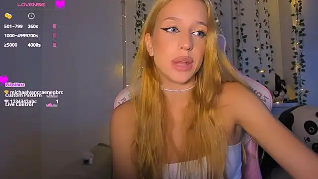 Anice  online show from July 2026 10:23:02 PM