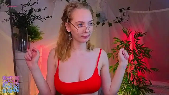 SoniaScott online show from October 2025 01:06:02 AM