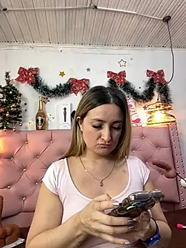 antonella87 online show from December 2024 06:17:02 PM