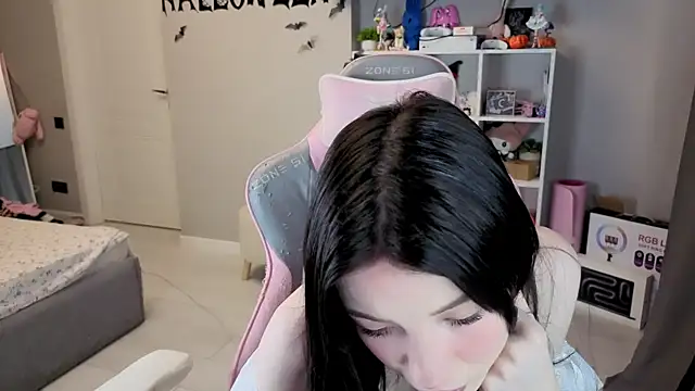 Aliceblush online show from November 2025 02:06:01 PM