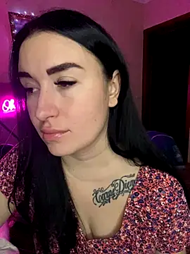 Roxana Bell online show from December 2024 12:49:01 PM