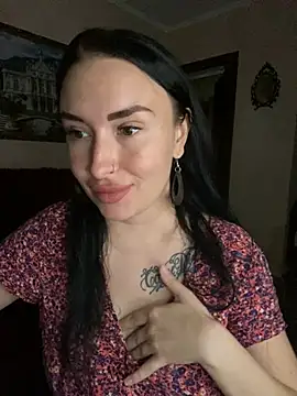 Roxana Bell online show from June 2026 12:32:01 PM