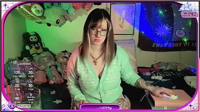 AmbrosiaKitty online show from April 2026 05:10:01 AM