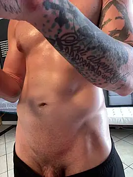 MachineDien online show from February 2025 03:16:01 PM