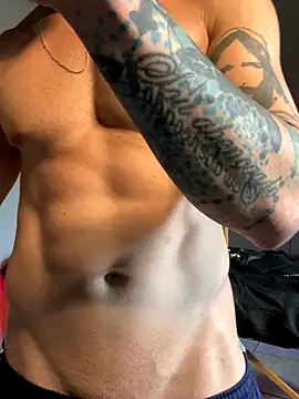 MachineDien online show from September 2025 06:35:02 PM