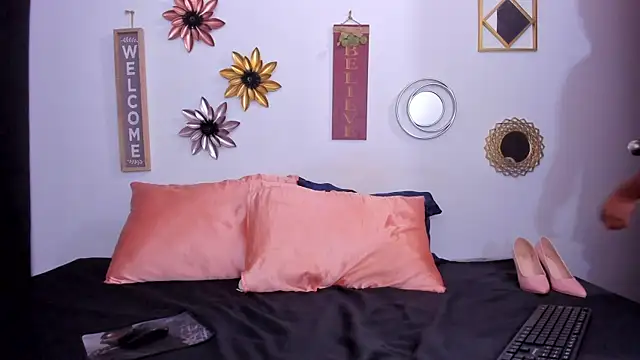 paolitakens online show from February 2025 12:19:01 AM