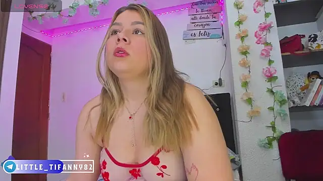 Snapshot of little_tifanny82 chatting on March 2025 11:30:02 AM little tifanny82 online show from March 2025 11:30:02 AM