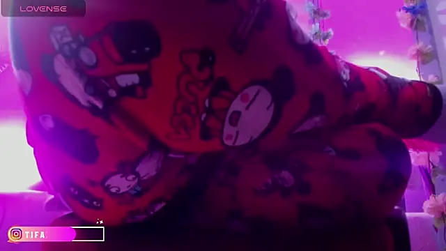 Snapshot of little_tifanny82 chatting on September 2025 06:43:02 PM little tifanny82 online show from September 2025 06:43:02 PM