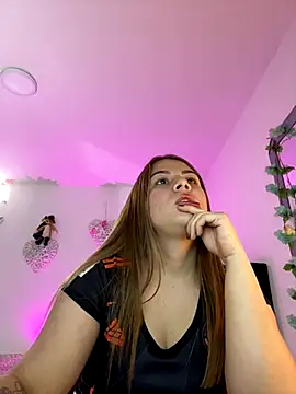 Snapshot of little_tifanny82 chatting on October 2025 05:15:02 PM little tifanny82 online show from October 2025 05:15:02 PM