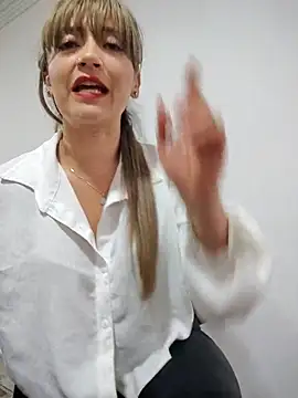 tata laima   online show from November 2025 04:28:02 PM