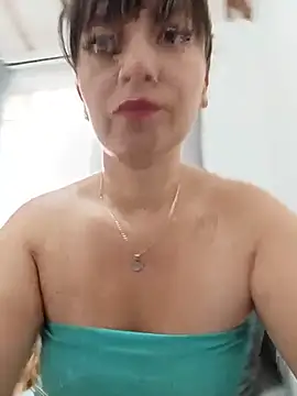 Snapshot of tata_laima__ chatting on June 2026 05:02:02 PM tata laima online show from June 2026 05:02:02 PM