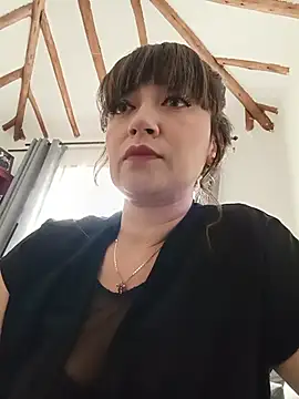 Snapshot of tata_laima__ chatting on July 2026 02:24:02 PM tata laima online show from July 2026 02:24:02 PM