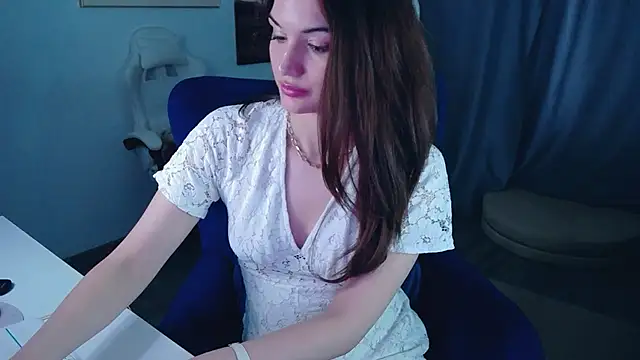 AmbraEnms online show from December 2024 02:11:02 PM