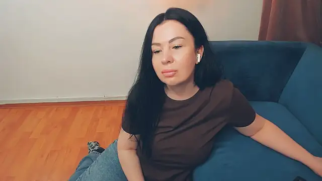 LayaFlow online show from April 2026 06:47:02 AM