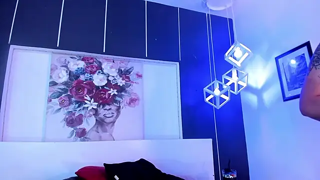 Alexxxholy online show from January 2025 01:42:02 PM