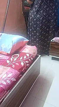 Ravina patil1 online show from February 2025 10:04:02 AM