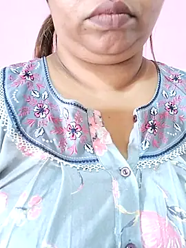 Ravina patil1 online show from August 2026 09:15:02 AM