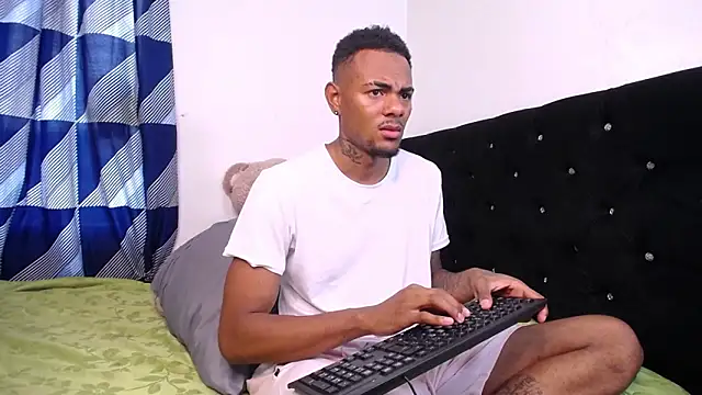 TysonWalkers online show from January 2025 09:23:02 PM