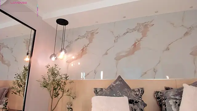 SteffanyBeck online show from February 2026 12:05:02 PM