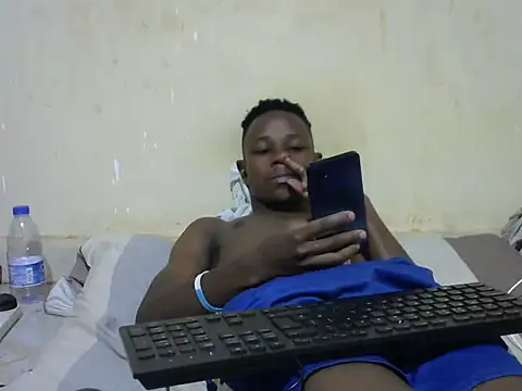 swthairydic online show from October 2025 02:24:02 PM