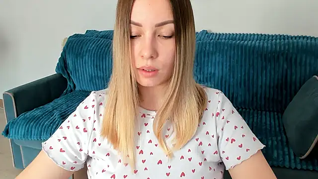 Mia shy1 online show from February 2025 07:40:01 AM