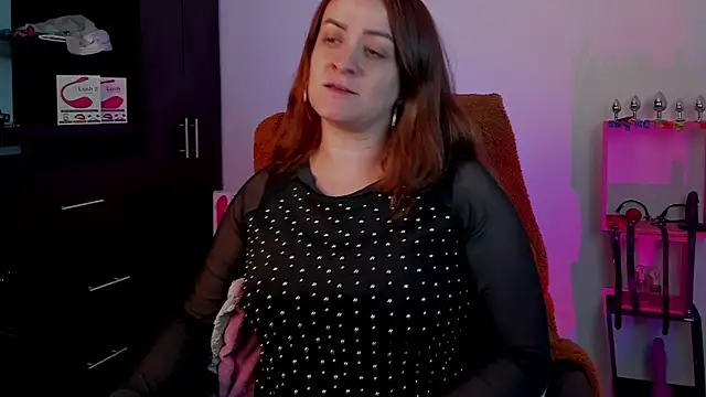 sara goodgirl13 online show from January 2025 10:02:02 PM