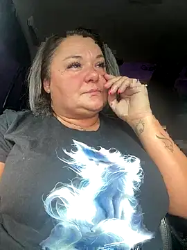 MikyVesela online show from September 2025 12:10:02 PM