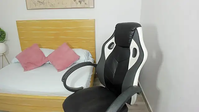 enma30  online show from December 2024 01:17:01 PM