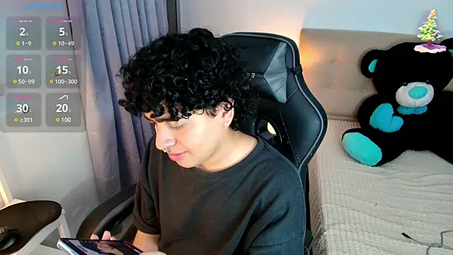  nickconnor01 online show from December 2024 11:29:02 PM