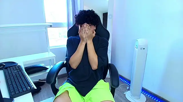  nickconnor01 online show from January 2025 04:53:01 PM