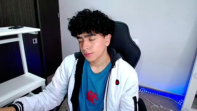  nickconnor01 online show from February 2025 07:55:01 PM