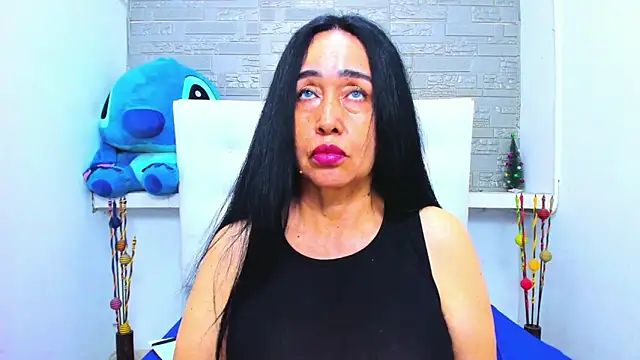 HorniestMilf online show from November 2025 08:32:01 PM