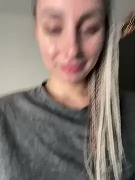 Snapshot of TwixCouple chatting on January 2025 12:13:02 AM TwixCouple online show from January 2025 12:13:02 AM