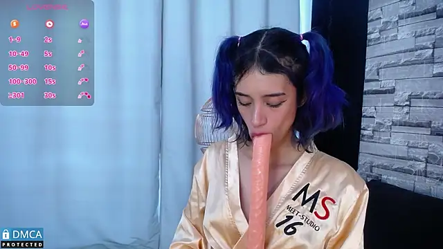 BellaOdisea online show from March 2025 09:13:02 PM