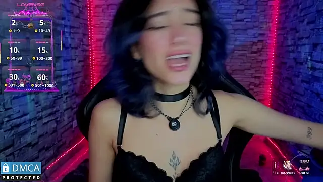 BellaOdisea online show from September 2025 09:29:02 PM